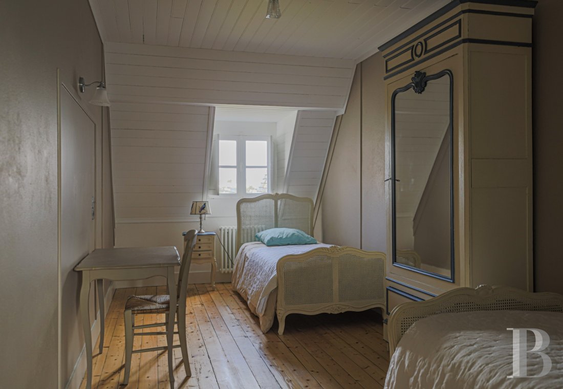 Dans le Finistère, sur la presqu’île de Crozon, un manoir du début du 19e siècle en belvédère sur la baie de Douarnenez - photo  n°34
